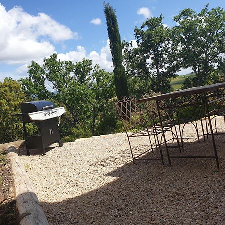 Gites L'Hermitage La Tour-dʼAigues Екстериор снимка