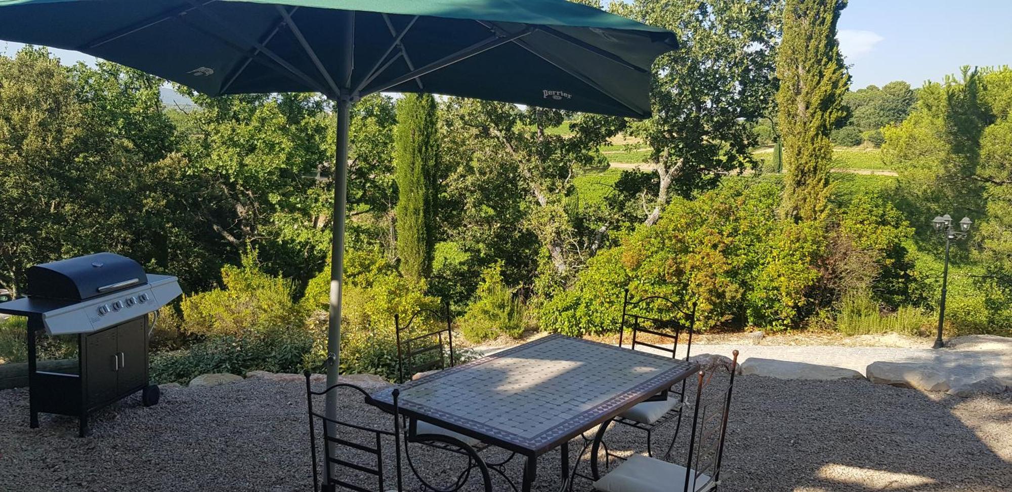Gites L'Hermitage La Tour-dʼAigues Екстериор снимка
